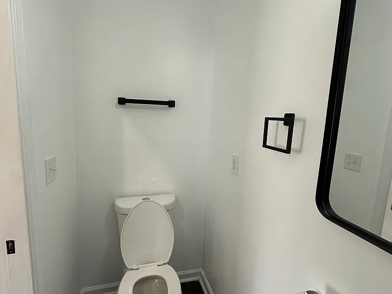 2900 Kevin Ln #2 — Photo 12