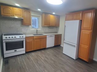 90 S Main St #1, Natick, MA 01760