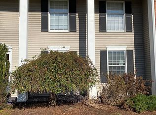 558 Georgetowne Vlg, Indiana, PA 15701