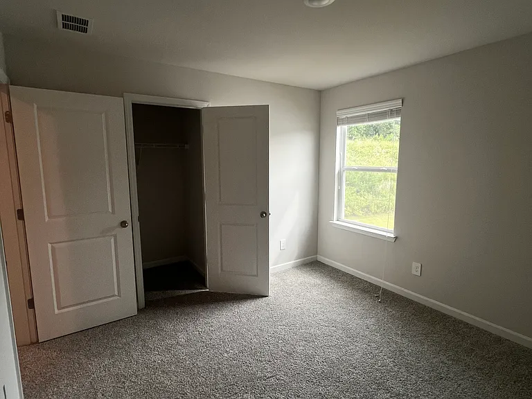 2nd floor 2nd bedroom