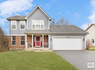 993 W Briarcliff Rd, Bolingbrook, IL 60440