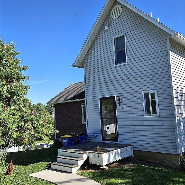 1st image of 127 North St