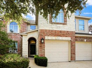 2001 Roaring Springs Dr, Pearland, TX 77584