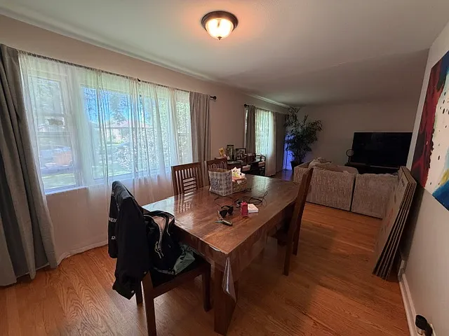 927 Grey Ave — Photo 6
