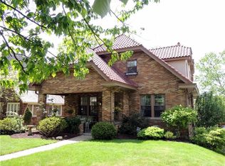 180 Longuevue Dr, Pittsburgh, PA 15228