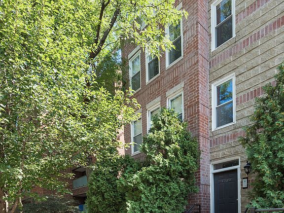 2nd image of 1709 N Dayton St #3