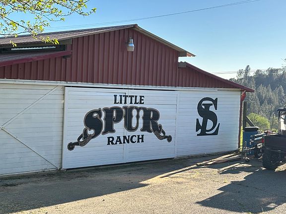 2nd image of 3079-3081 Little Spur Rd