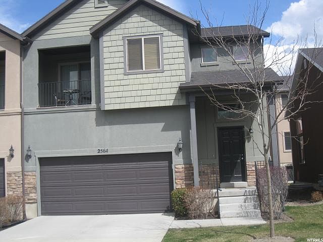 1st image of 2564 N Cypress Way