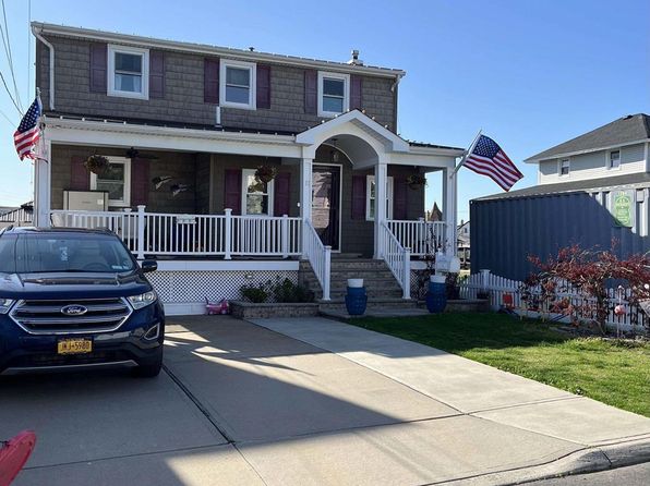 11 East Avenue, Lawrence, NY 11559