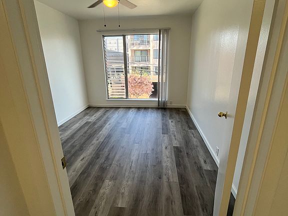 3rd image of 317 Hanover Ave