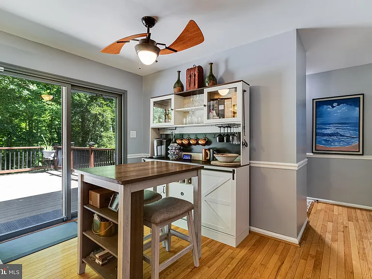 8150 Plowden Dr — Photo 36
