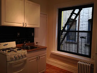 Rented by City Connections Realty