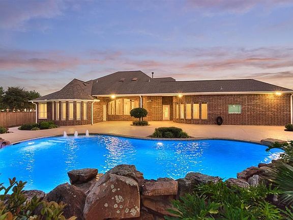 2nd image of 20806 E Cameron Ridge Dr