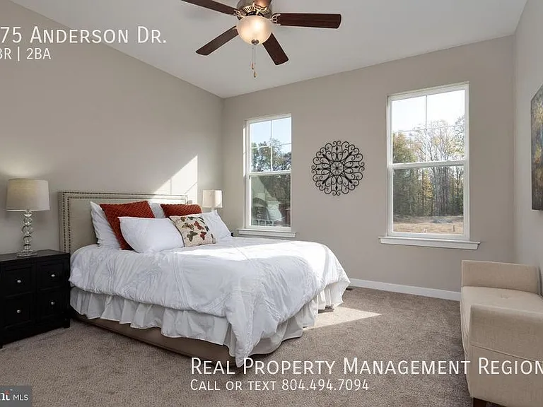 275 Anderson Dr — Photo 19