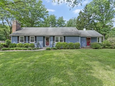 20 Ellis Dr, Basking Ridge, NJ, 07920