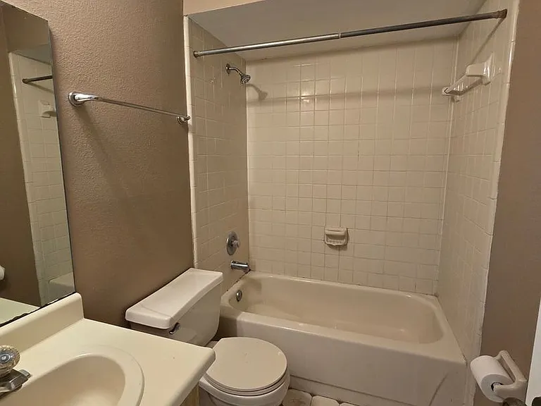 4733 N Dawnmeadow Ct — Photo 25