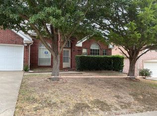 5213 Glen Vista Dr, Garland, TX 75044
