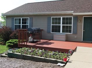 106 Lois Ln, Arena, WI 53503