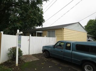 5720-5724 SE Knapp St, Portland, OR 97206