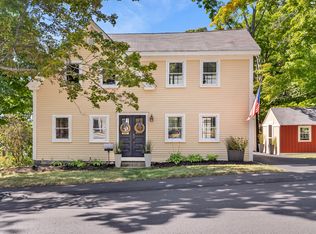 12 Peabody St, North Reading, MA 01864