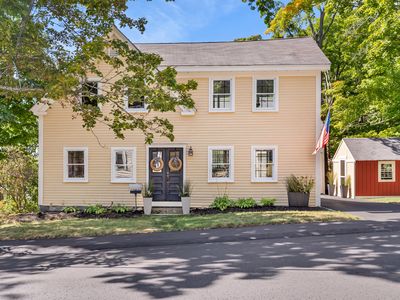 12 Peabody St, North Reading, MA, 01864