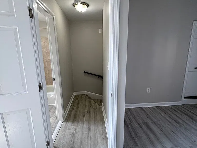 84 Cabot St — Photo 10
