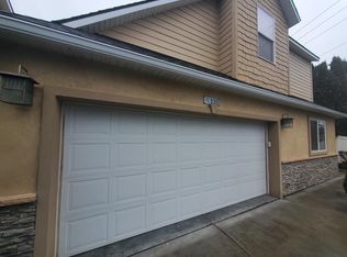 135 Keene Rd, Richland, WA 99352