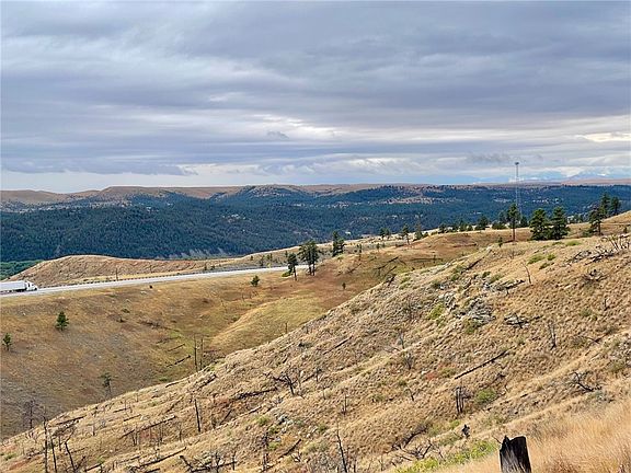 4th image of 0 Divide Rd