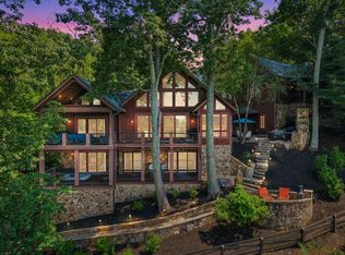 136 Village Ln, Moneta, VA