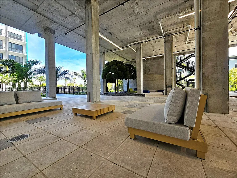 4400 Sunrise Blvd #T1 — Photo 67