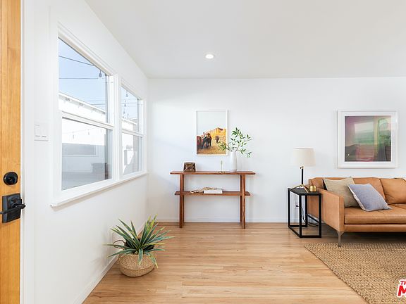 5th image of 4227 S Centinela Ave #1/2