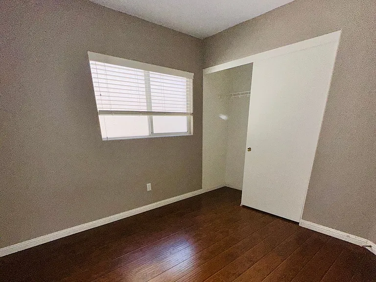 7989 Hilltop Windmill St — Photo 13