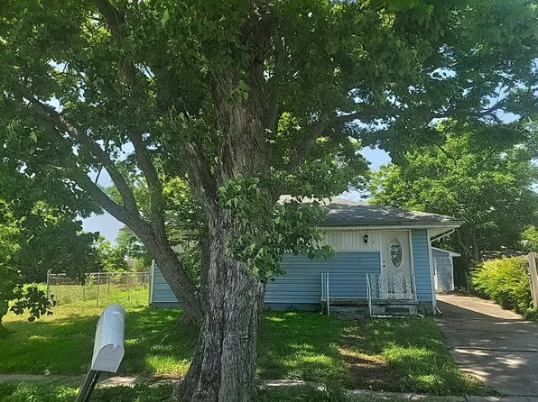 7210 Hattie St, Arabi, LA 70032