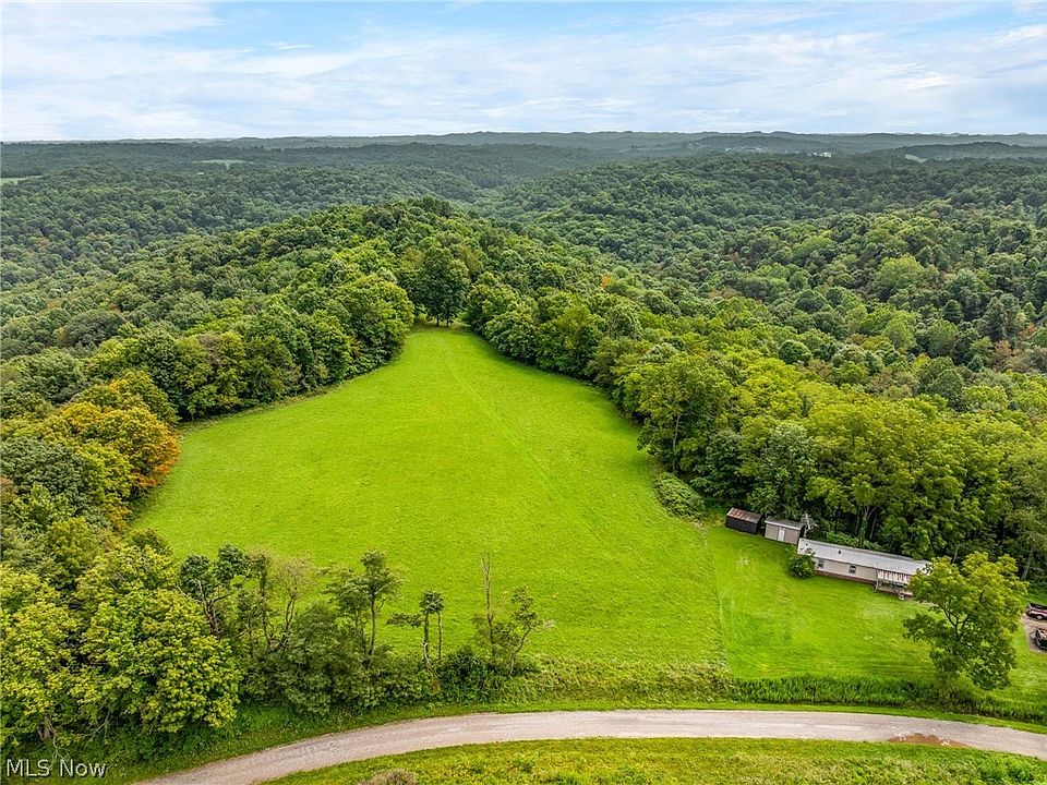 1st image of 43238 Sugartree Cranesnest Rd
