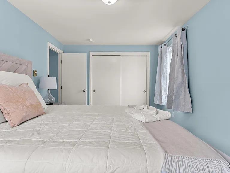 911 Ocean Blvd #4 — Photo 21