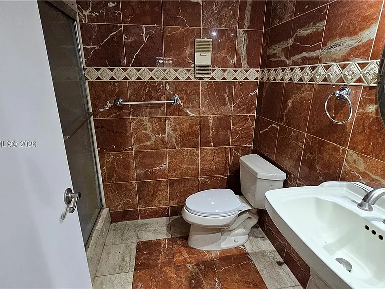 426 NE 210th Circle Ter #2-101 — Photo 13