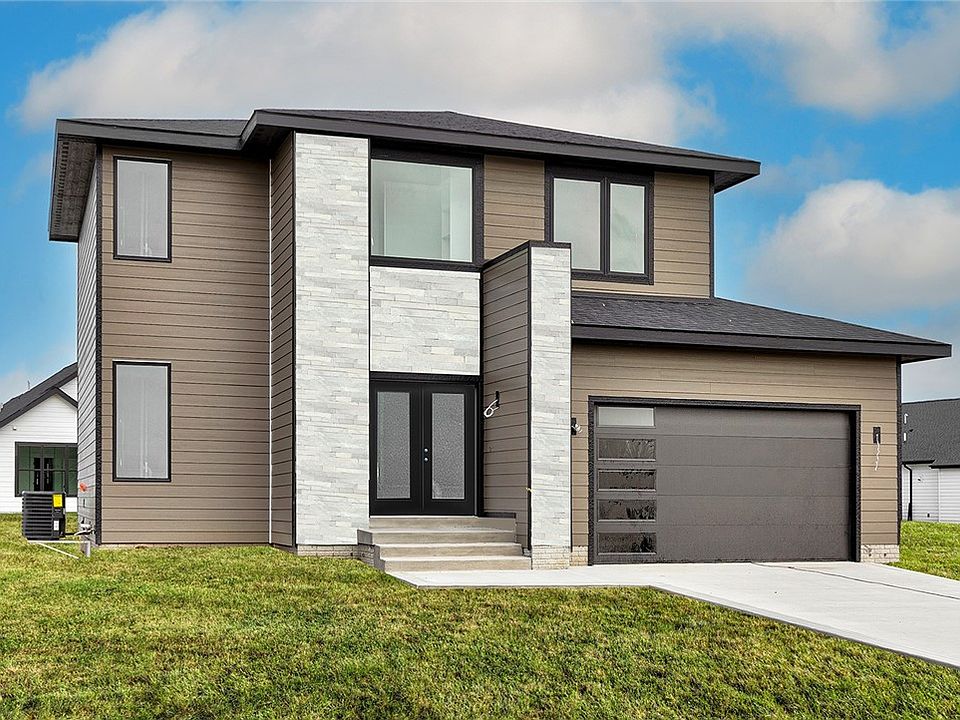 2nd image of 18013 Alpine Dr
