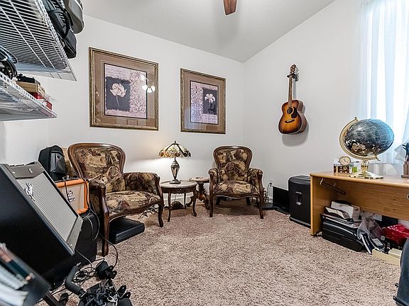 5th image of 3967 E Country Ave
