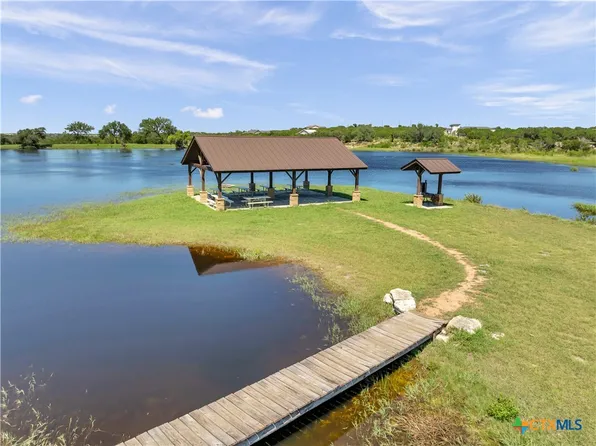 173 Jayhawk Ct, Burnet, TX 78611