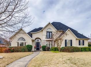 903 Country Club Dr, Heath, TX 75032