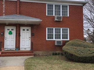 348 Manor Rd, Staten Island, NY 10314
