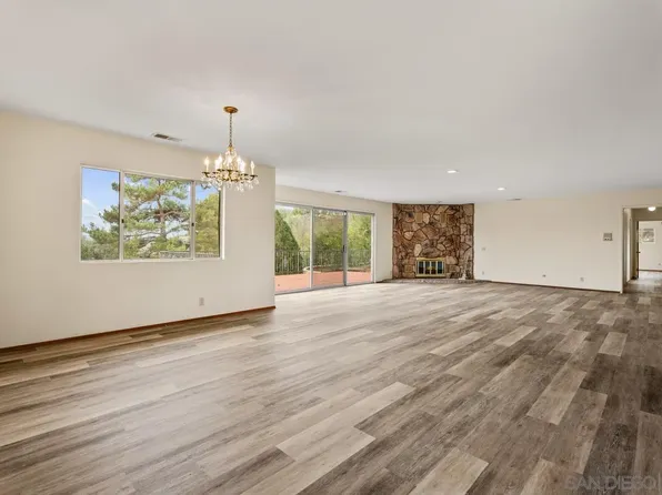 25861 E Old Julian Hwy, Ramona, CA 92065