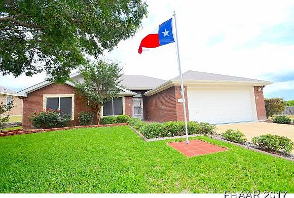 1st image of 2902 Curtis Dr