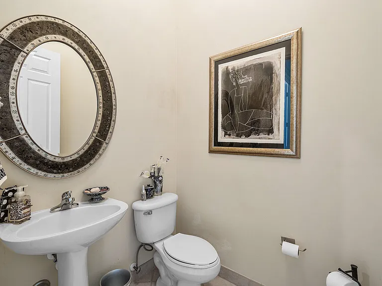 12196 Landrum Way — Photo 31