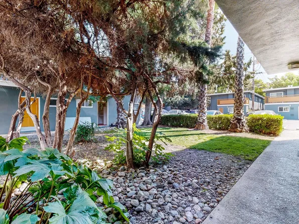 University Square Apartments