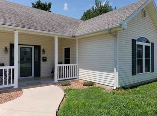703 Walnut St, Rockport, IN 47635