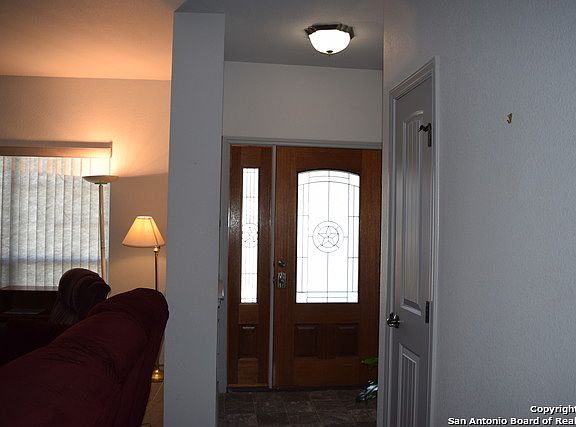 2nd image of 418 Sharmain Pl