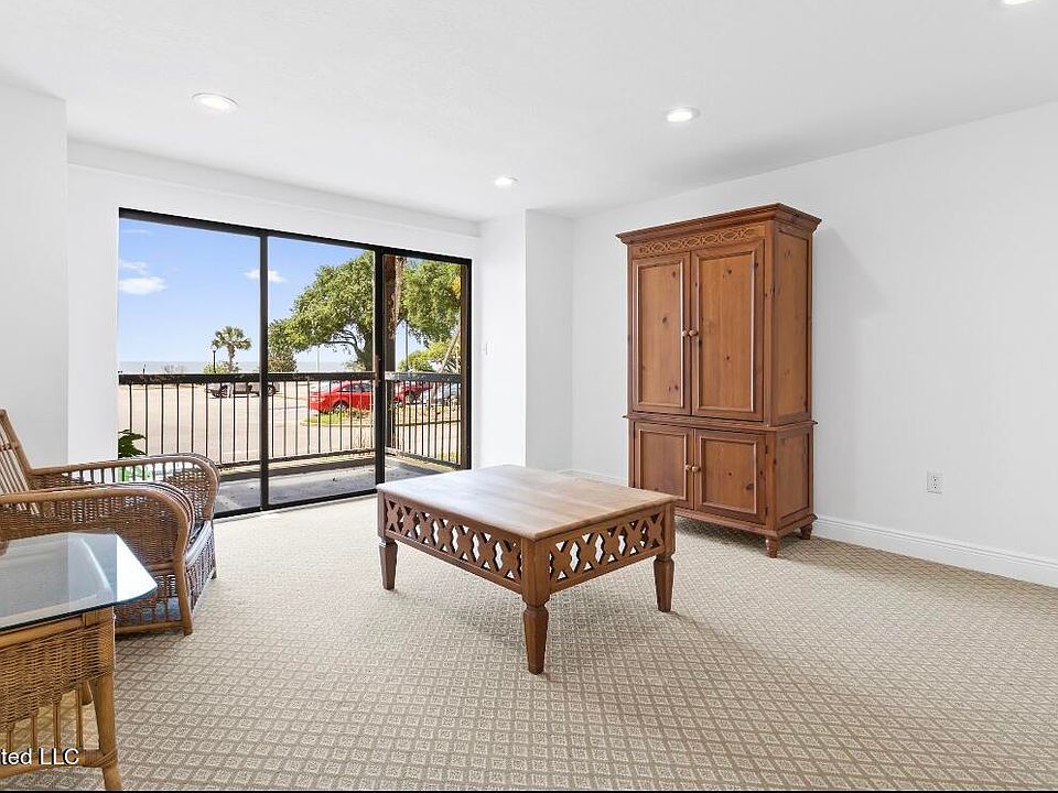 Chateau Le Grande Condominiums 1130 Beach Blvd Biloxi, MS Zillow