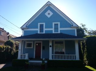 1620 Warren Ave N, Seattle, WA 98109