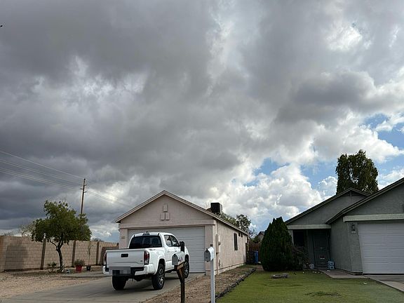 3rd image of 4837 N 87th Ave